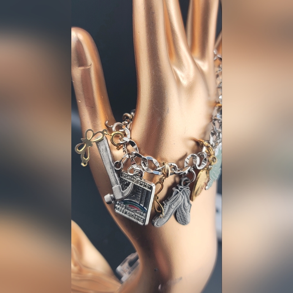 Vintage - TOPS - CHARM BRACELET Weight Loss Program - 10 Charms - Picture 2 of 11